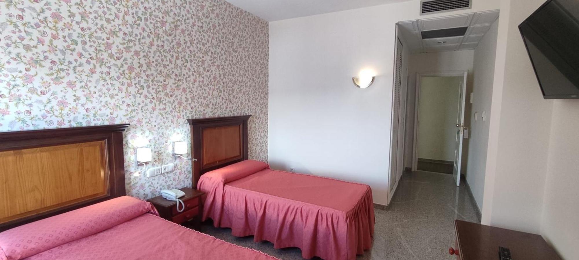 Atarfe Hotel El Doncel מראה חיצוני תמונה