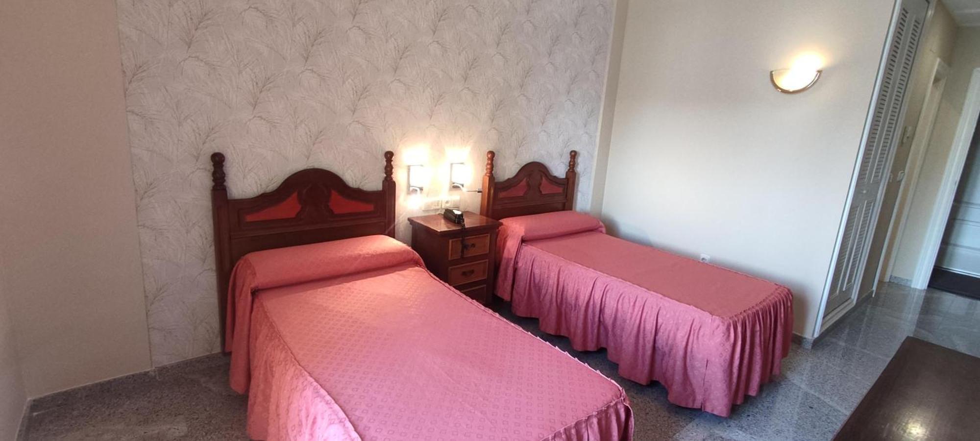 Atarfe Hotel El Doncel מראה חיצוני תמונה